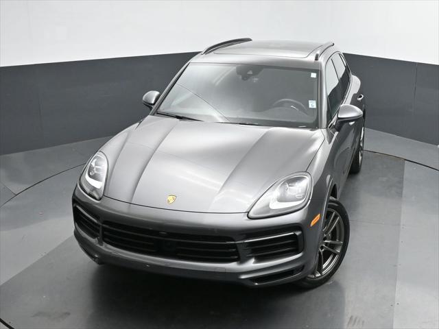2023 Porsche Cayenne Base