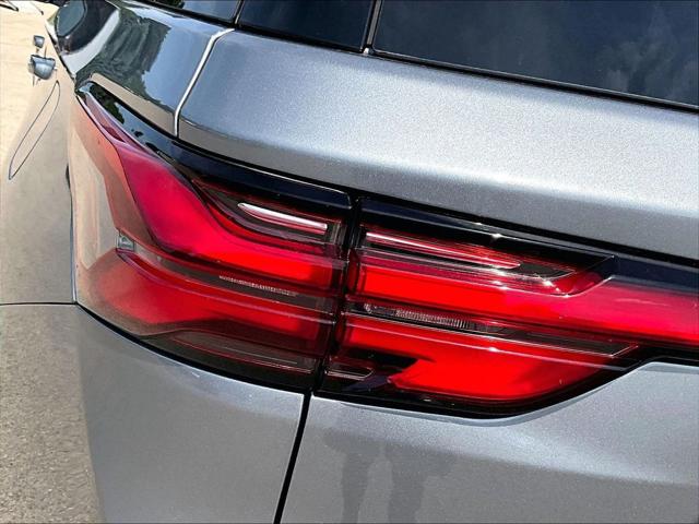2023 Chevrolet Traverse AWD LT Leather