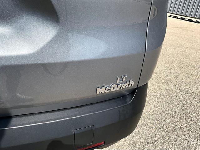 2023 Chevrolet Traverse AWD LT Leather