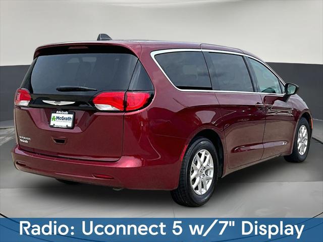 2023 Chrysler Voyager LX