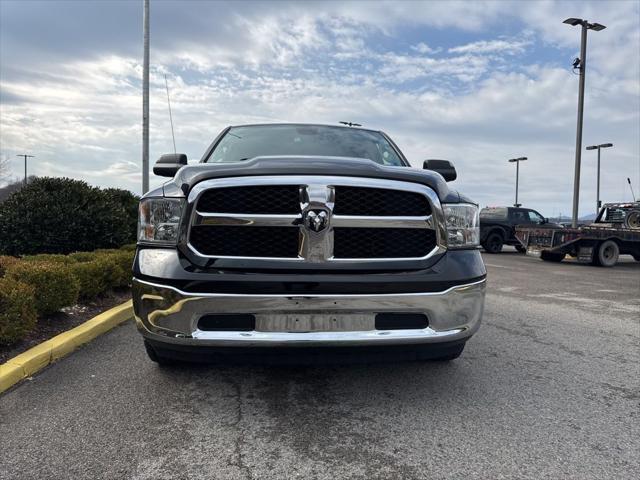 2023 Ram 1500 Classic SLT Crew Cab 4x4 5'7" Box