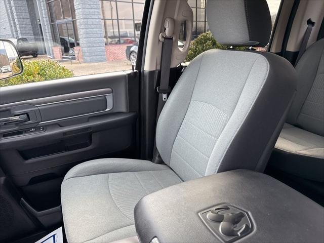 2023 Ram 1500 Classic SLT Crew Cab 4x4 5'7" Box