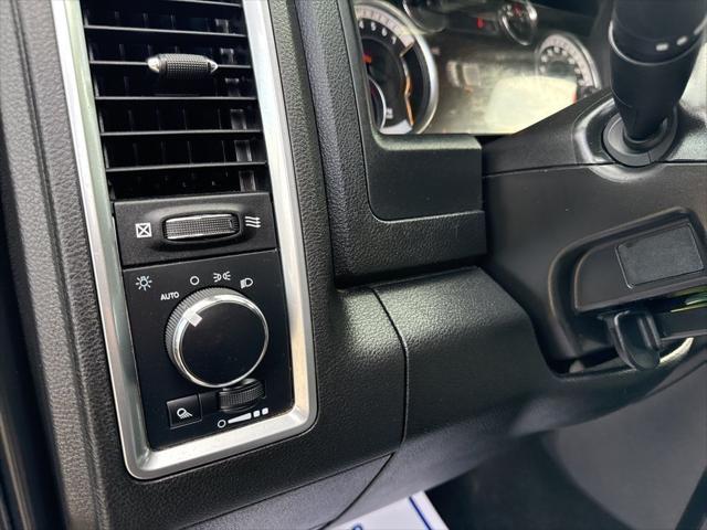 2023 Ram 1500 Classic SLT Crew Cab 4x4 5'7" Box