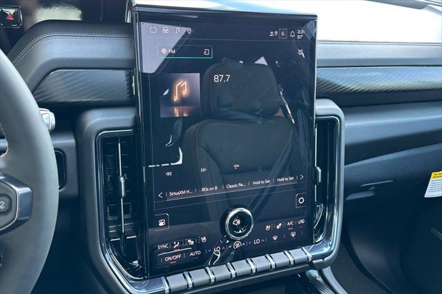 2026 GMC Yukon XL 4WD AT4