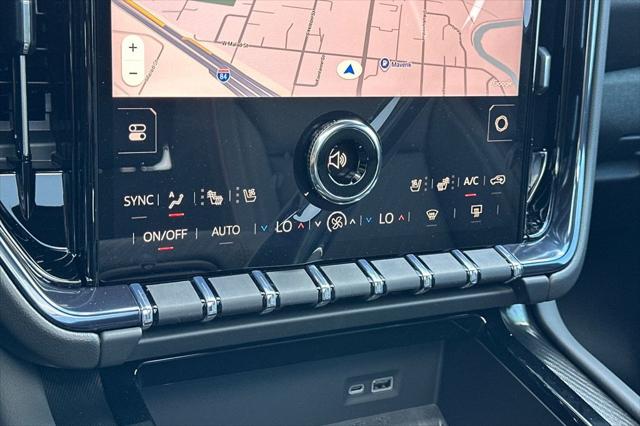 2026 GMC Yukon XL 4WD AT4