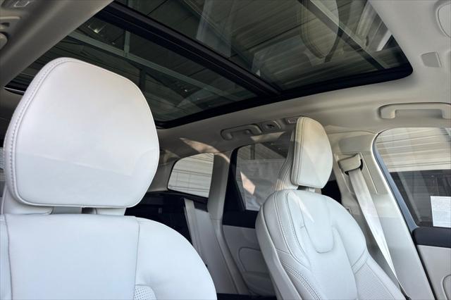 2026 Volvo XC60 Plug-In Hybrid Ultra, T8 AWD Electric/Gasoline, Dark