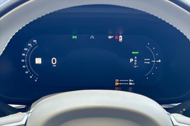 2026 Volvo XC60 Plug-In Hybrid Ultra, T8 AWD Electric/Gasoline, Dark