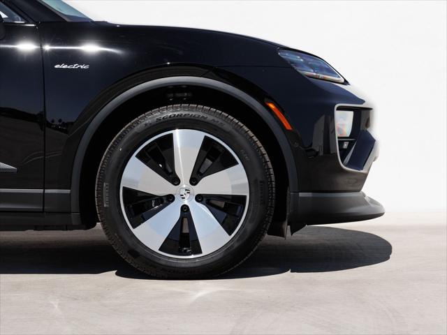 2026 Porsche Macan Electric 4