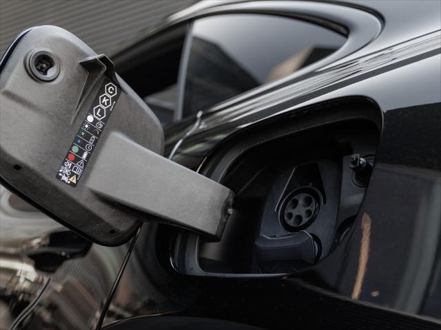 2026 Porsche Macan Electric 4