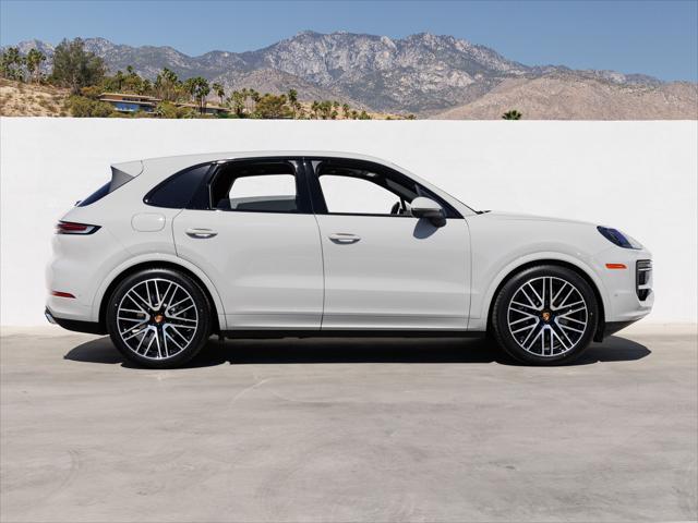 2026 Porsche Cayenne Unknown