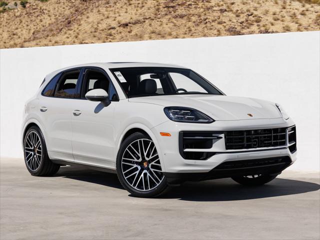 2026 Porsche Cayenne Unknown
