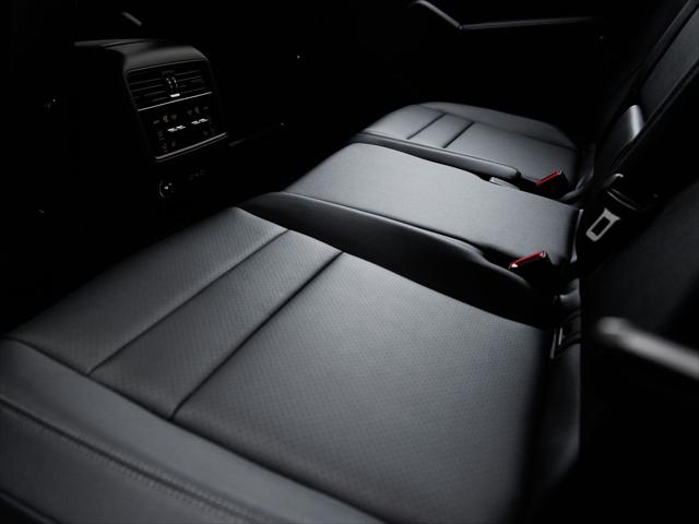 2026 Porsche Cayenne Unknown