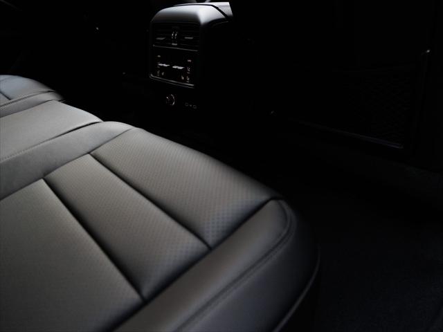 2026 Porsche Cayenne Unknown