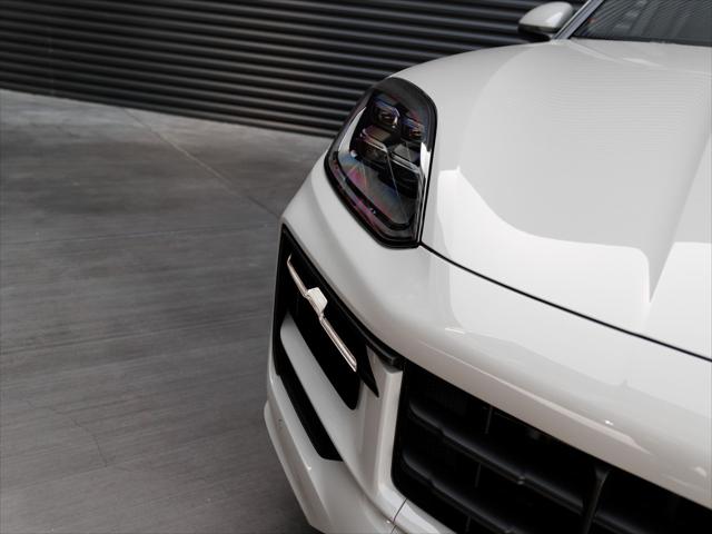 2026 Porsche Cayenne Unknown