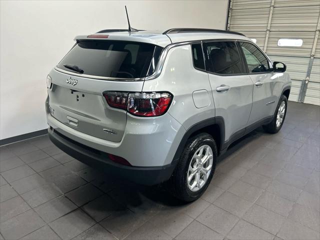 2024 Jeep Compass Latitude 4x4 2024 Jeep Compass Latitude 4x4