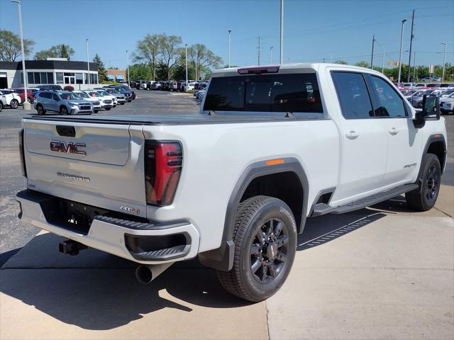 2025 GMC Sierra 2500HD Crew Cab, Standard Bed, AT4, 4WD