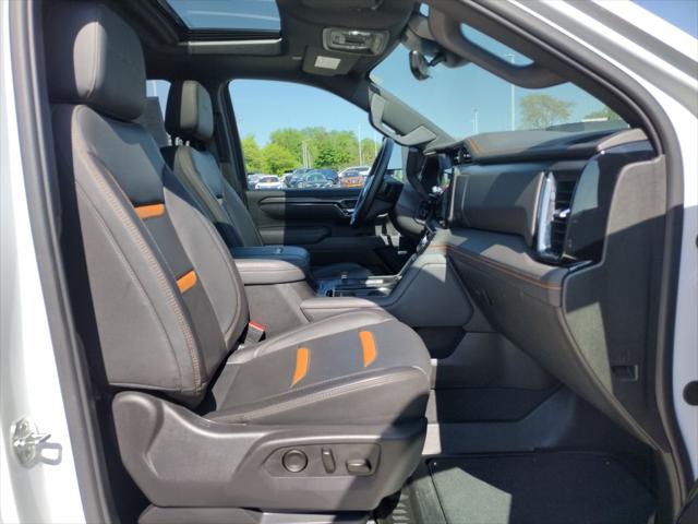 2025 GMC Sierra 2500HD Crew Cab, Standard Bed, AT4, 4WD