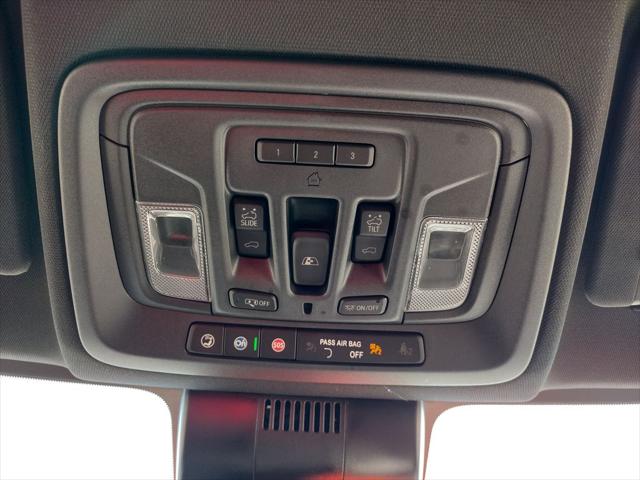 2025 GMC Sierra 2500HD Crew Cab, Standard Bed, AT4, 4WD