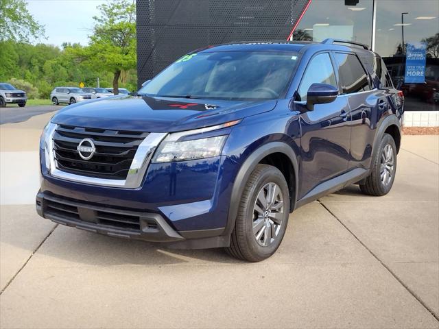 2025 Nissan Pathfinder SV FWD for sale in Grand Blanc, MI
