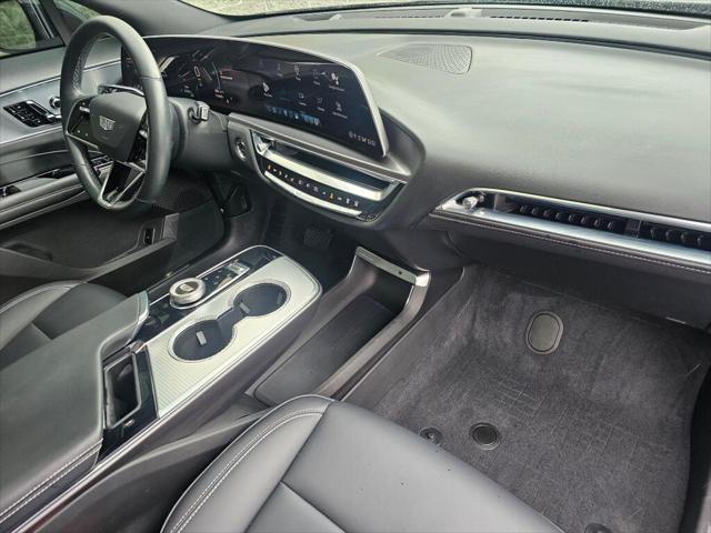 2024 Cadillac iQ Tech w/1SA
