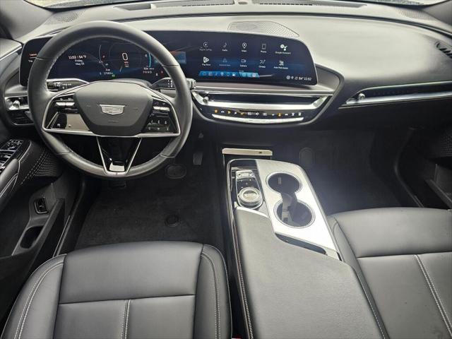 2024 Cadillac iQ Tech w/1SA