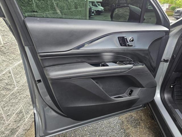 2024 Cadillac iQ Tech w/1SA