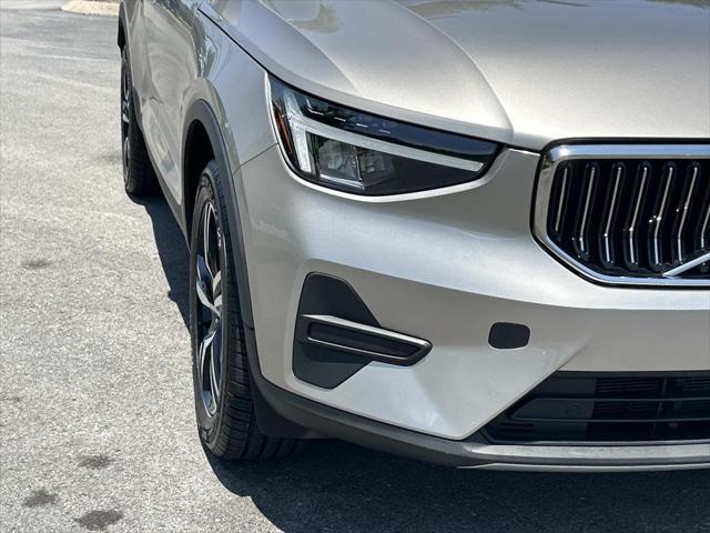 2024 Volvo XC40 B5 Core Bright Theme