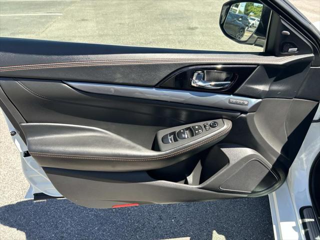 2023 Nissan Maxima SR Xtronic CVT