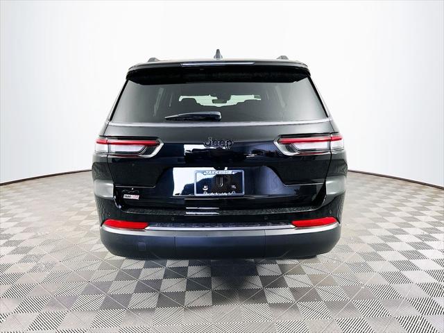 2026 Jeep Grand Cherokee L Altitude 4x4
