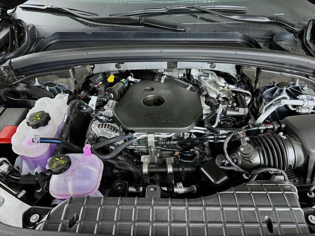2026 Jeep Grand Cherokee L Altitude 4x4