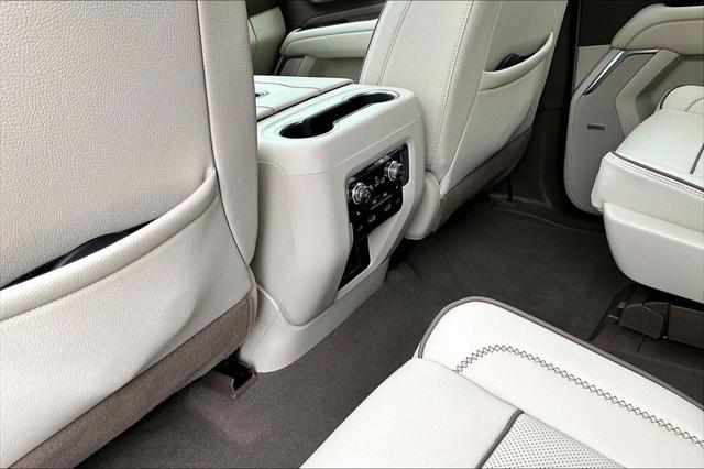 2024 GMC Yukon XL 4WD Denali