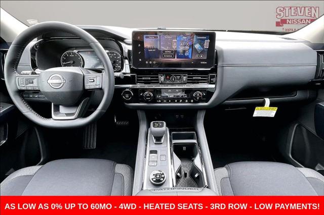 2026 Nissan Pathfinder SV
