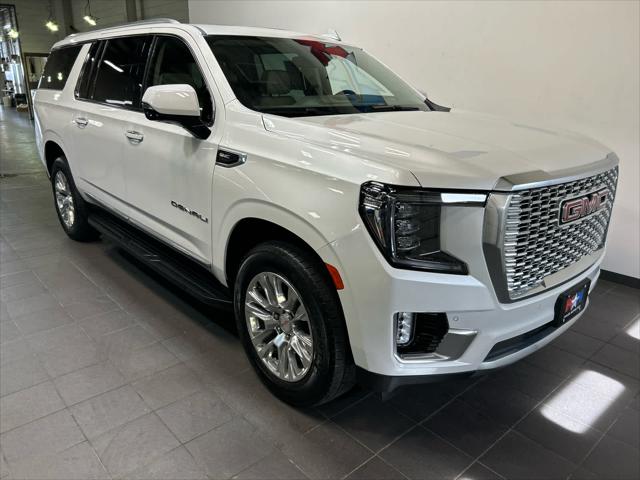 2023 GMC Yukon XL 4WD Denali