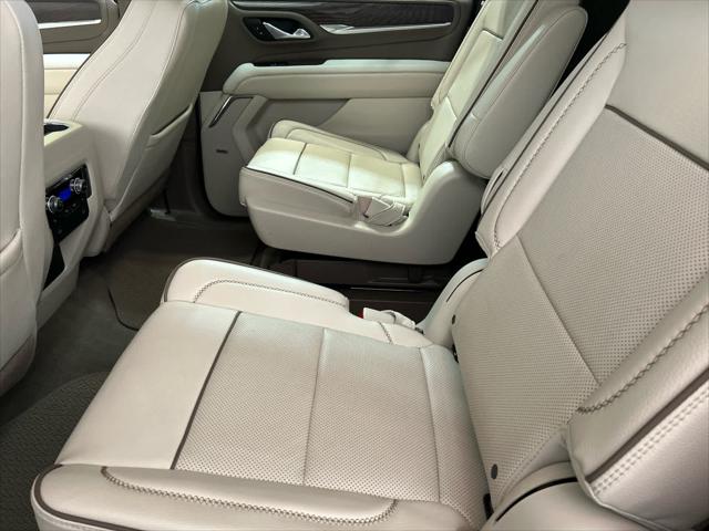2023 GMC Yukon XL 4WD Denali