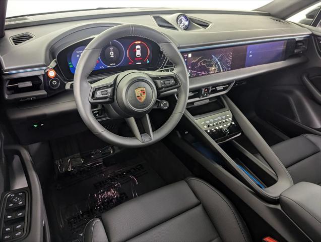 2025 Porsche Macan Electric 4