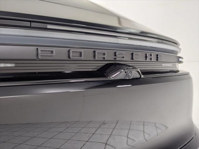 2025 Porsche Macan Electric 4