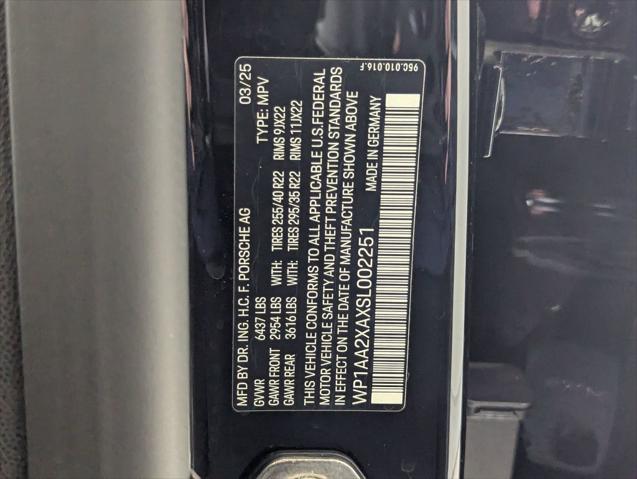 2025 Porsche Macan Electric 4