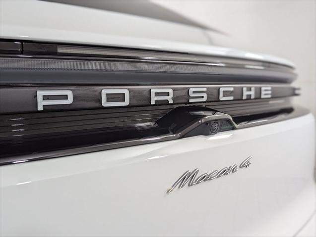 2025 Porsche Macan Electric 4