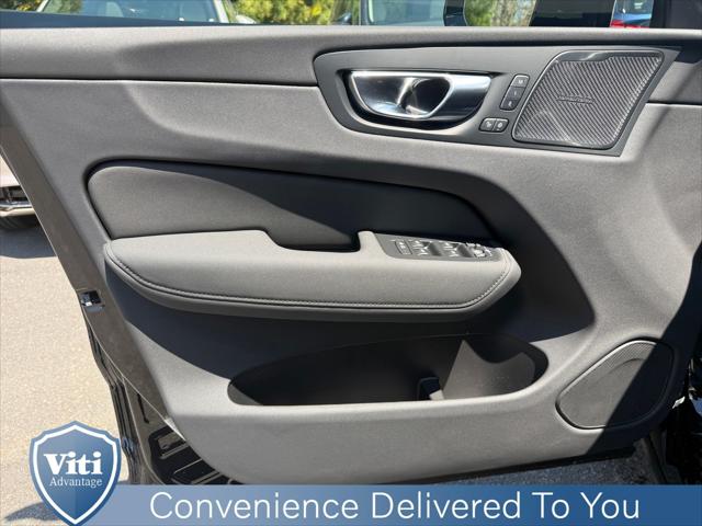 2026 Volvo XC60 Plug-In Hybrid Black Edition Ultra, T8 AWD Electric/Gasoline, Dark