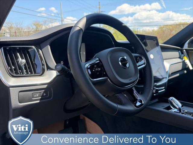 2026 Volvo XC60 Plug-In Hybrid Black Edition Ultra, T8 AWD Electric/Gasoline, Dark