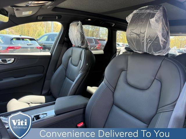 2026 Volvo XC60 Plug-In Hybrid Black Edition Ultra, T8 AWD Electric/Gasoline, Dark