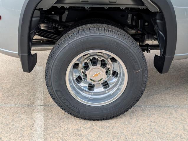 2026 Chevrolet Silverado 3500HD Crew Cab, Long Bed, LT Dual Rear Wheel, RWD