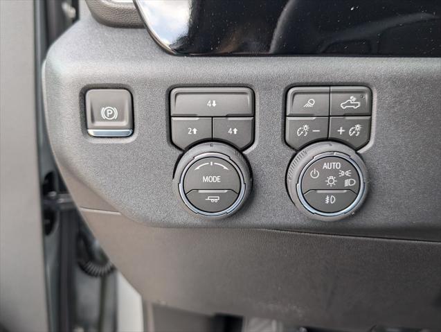 2026 Chevrolet Silverado 3500HD Crew Cab, Long Bed, LT Dual Rear Wheel, RWD