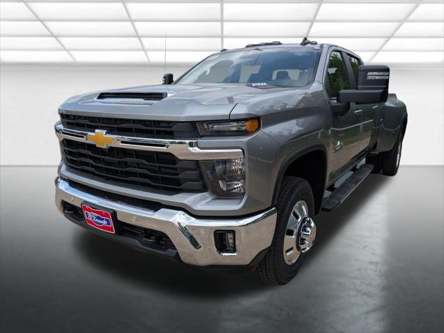 2026 Chevrolet Silverado 3500HD Crew Cab, Long Bed, LT Dual Rear Wheel, RWD