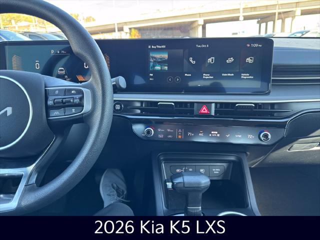 2026 Kia K5 LXS FWD