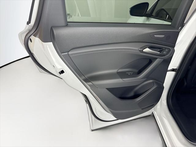 2027 Audi Q6 e-tron Premium Plus