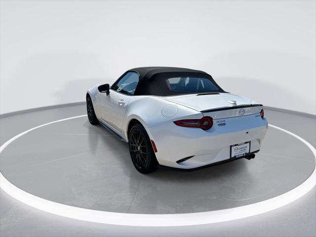 2025 Mazda MX-5 Club