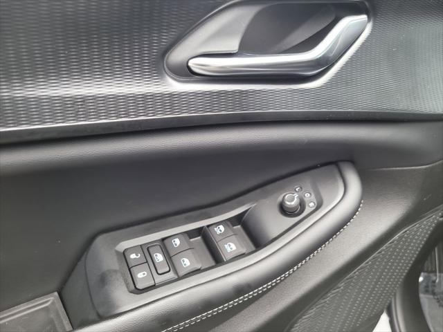 2026 Jeep Grand Cherokee Altitude 4x2