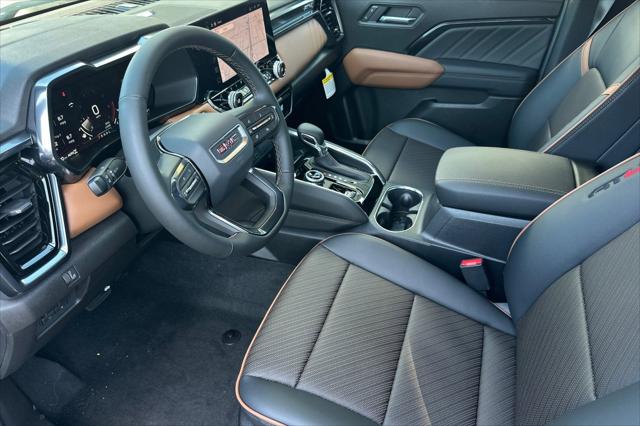 2026 GMC Canyon AT4, 4WD