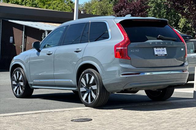 2023 Volvo XC90 Recharge T8 Ultimate Bright Theme 7-Seater